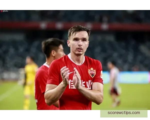 塞维新帅莫派遭弃用冬窗唯一新援引发争议新政初显